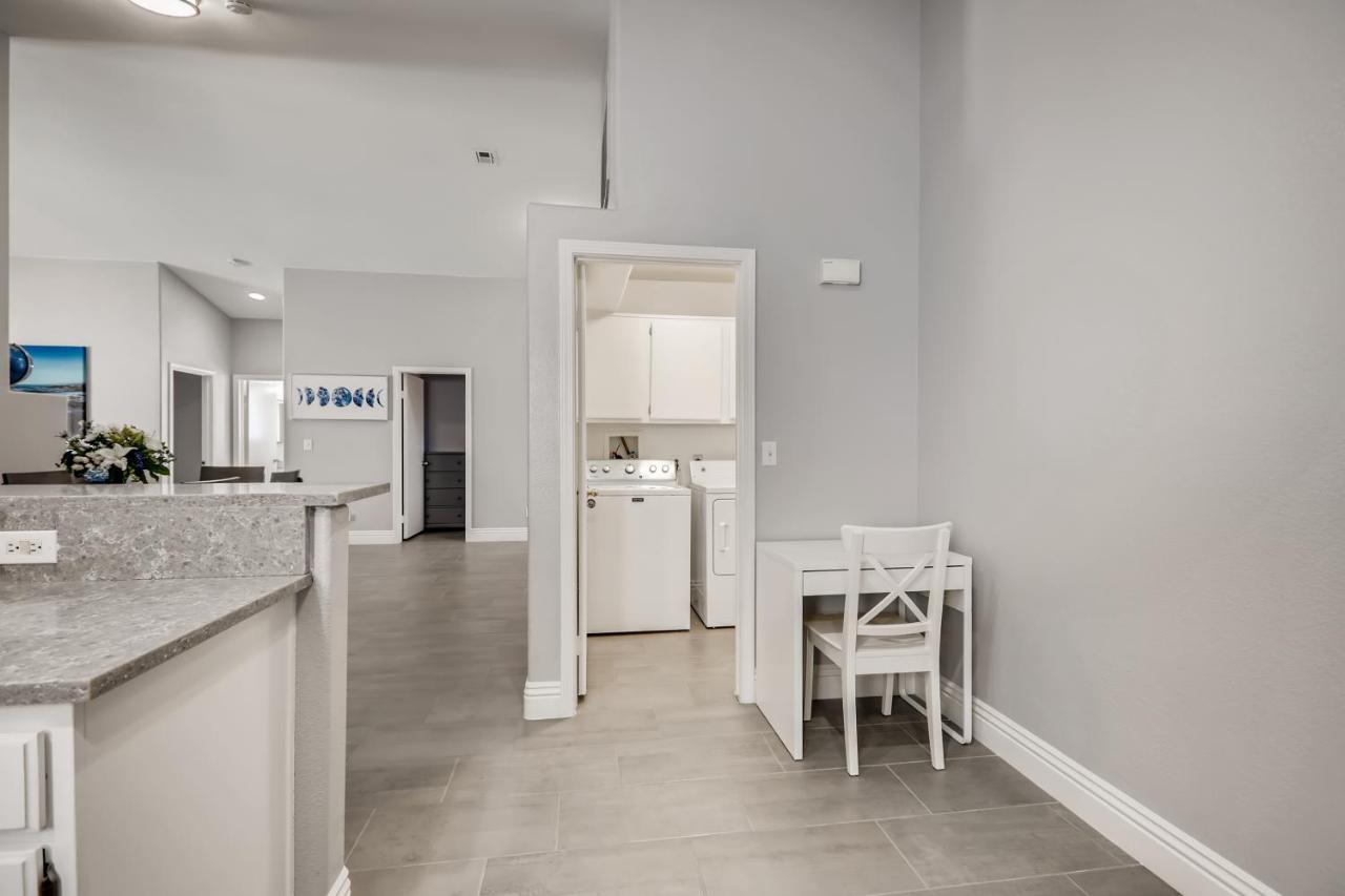 Luxurious House With A Pool, Spa, And Patio, Sleeps 6 Comfortably Las Vegas Zewnętrze zdjęcie
