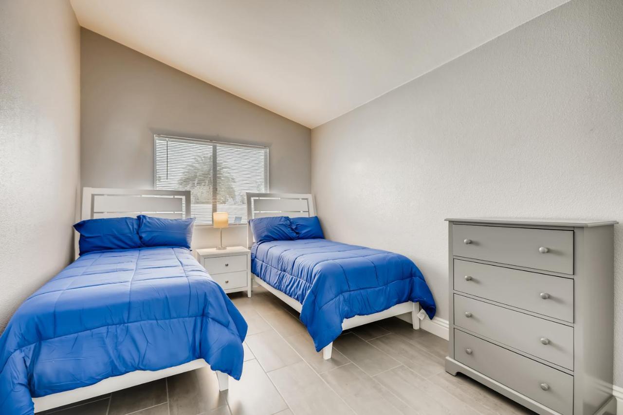 Luxurious House With A Pool, Spa, And Patio, Sleeps 6 Comfortably Las Vegas Zewnętrze zdjęcie