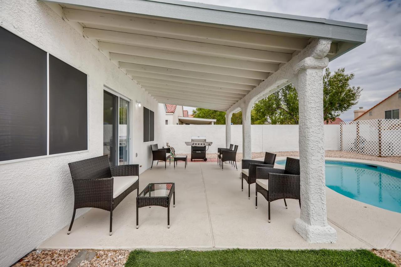 Luxurious House With A Pool, Spa, And Patio, Sleeps 6 Comfortably Las Vegas Zewnętrze zdjęcie